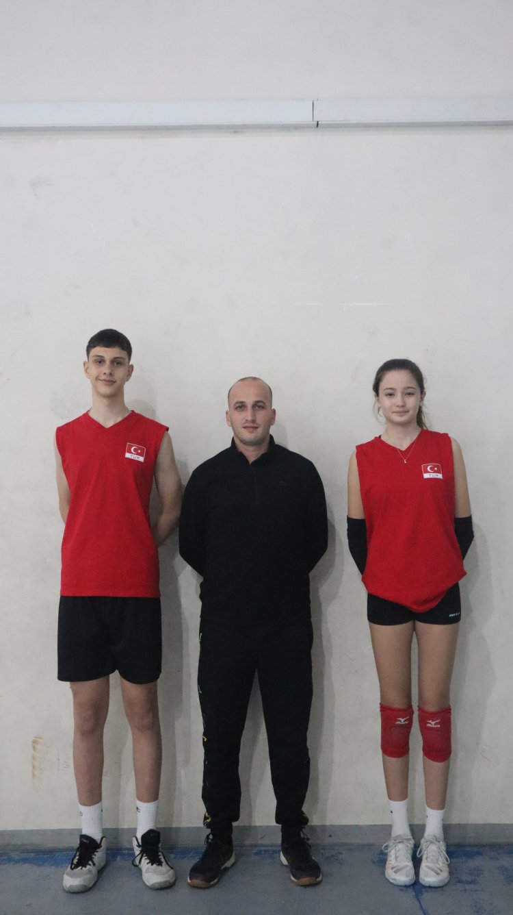 AKHİSAR İLÇE SPOR KULÜBÜ